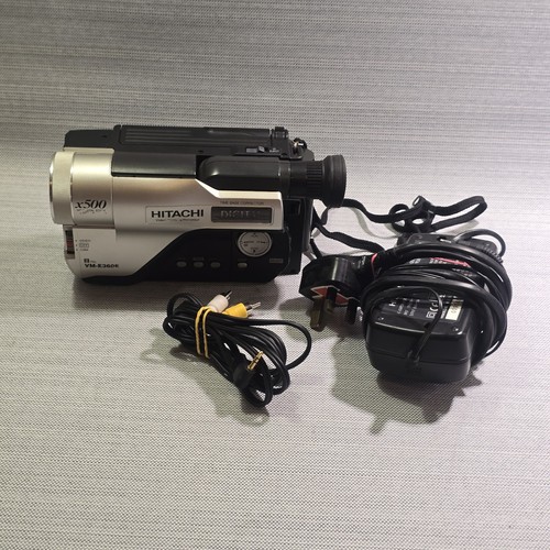 Hitachi e360e camcorder - camcorder, 8mm