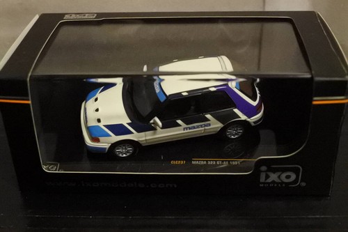 Ixo mazda 323 - 1/43,