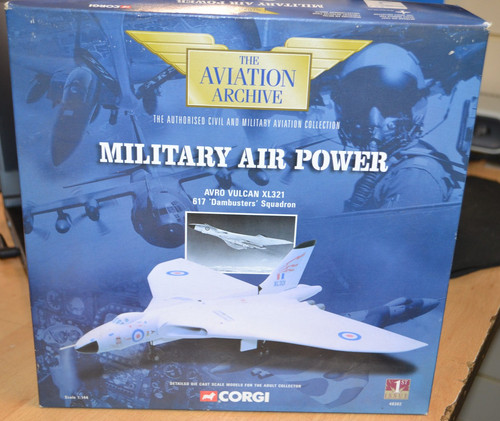 Corgi 144 avro - 1:144, b2