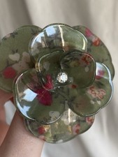 LUCITE Flower Brooch Vintage