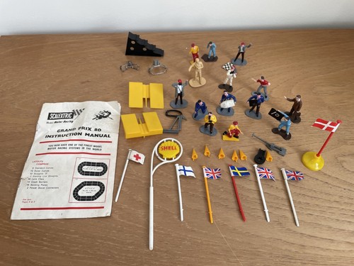 1960 scalextric figures - scalextric, and