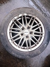 Renault Megane Wheel and tyre