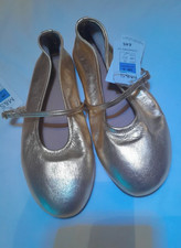 Marks and Spencer, upper