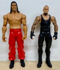 WWE - Great Khali vs. The Undertaker action figures - Mattel Basics