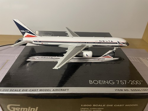Gemini 200 delta boeing - 200,,