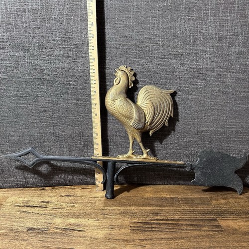 Vintage metal rooster - metal,