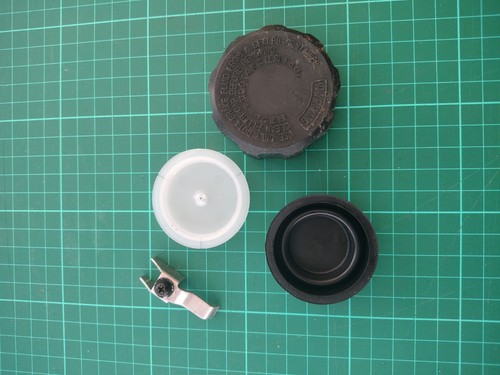 Yamaha master cylinder cap - yamaha,