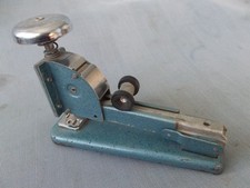 Vintage Stationery Office Vanguard 4A Stapler Vintage-TV/ Movie  Prop (Untested)