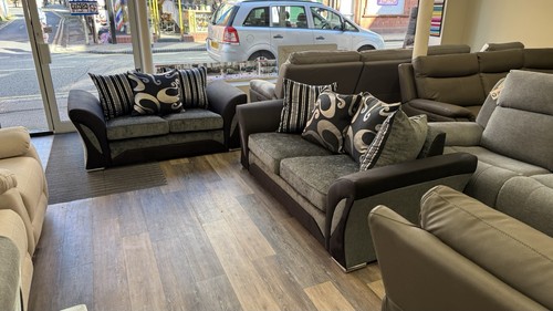 Brand new 2 seater black - +,