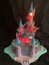 Cinderella Disney Polly Pocket Castle Vintage With Figurines - Used