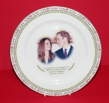 ROYAL DOULTON Bone China * Prince William & Catherine Engagement Plate * 8" Diam