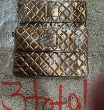 Younique Gold Purse 3 in Orig