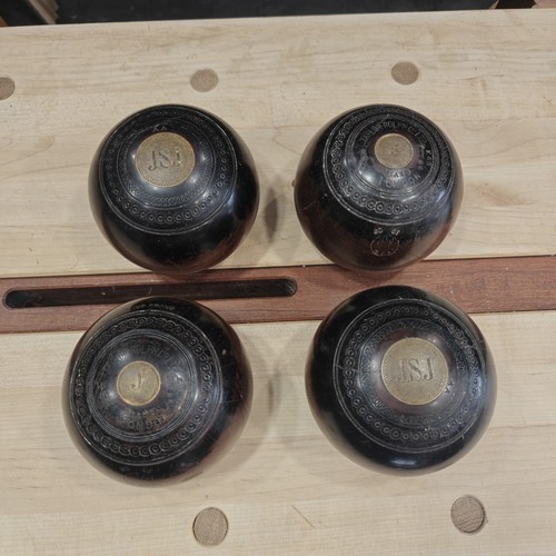 Lignum vitea lawn - lignum, bowls