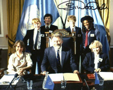 Television Autograph: STEVEN