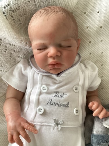 Reborn baby bobbie - baby,