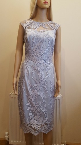 Bnwt lipsy vip - all, over