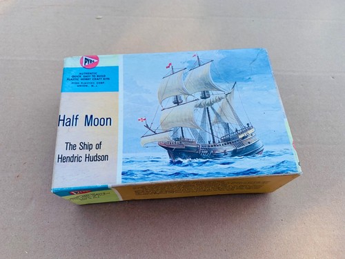 Vintage pyro plastic model - vintage,