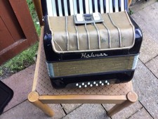 Hohner 12 Bass Accordion
