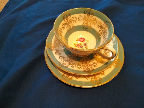 Vintage royal grafton floral - vintage,