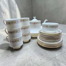 Royal Albert Paragon Belinda