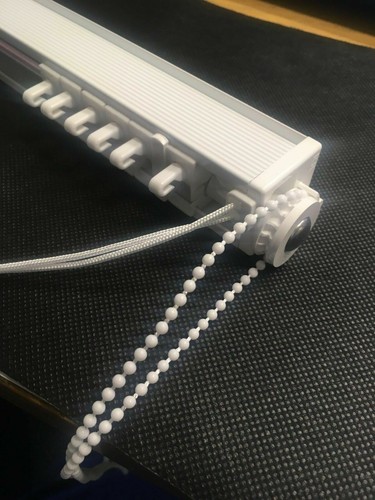 Vertical blind headrail - blind, track
