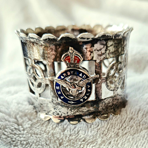 Vintageepns 1940s pierced - 1940s,
