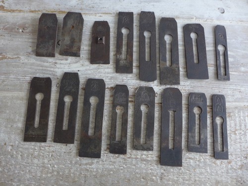 Job lot antique - of,