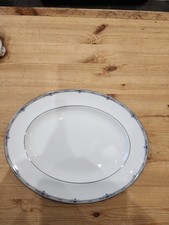 Wedgwood AMHERST 14" oval serving platter
