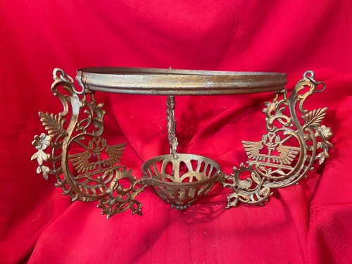 Antique brass arm - brass,