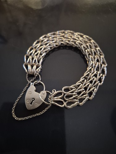 Antique silver gate - silver,
