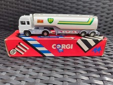 Corgi Juniors - Scale 1:64 -