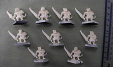 9 FANTASY REGIMENT SKAVEN Plastic Ratmen Army Figures Warhammer 1980s B5