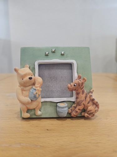 Vintage winnie the pooh - winnie,