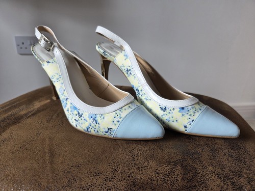 Three pairs s heeled - of,