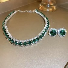 Green rhinestonesnecklace - green,