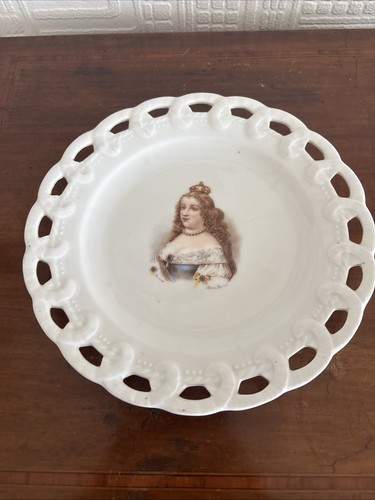 Antique ribbon plate showing - ribbon,