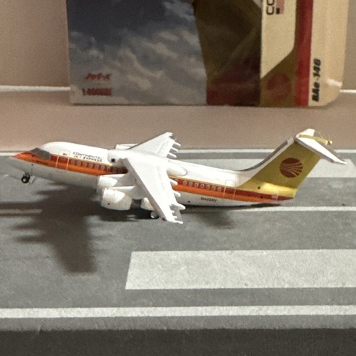 Jet 400 scale diecast - jet-x, 1:400