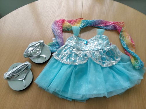 Bundle build bear outfits - build, a