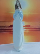 Nao by lladro Floral Beauty