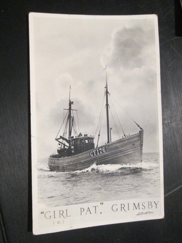 Postcard grimsby girl pat - postcard, pat"