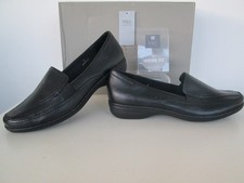 M & S   LADIES WIDE FIT