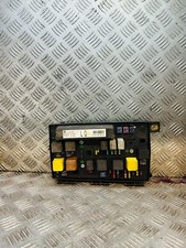 2008 VAUXHALL ZAFIRA B ASTRA H UNDER BONNET FUSE BOX 13268306