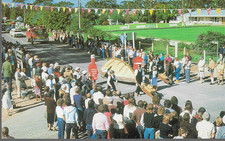 Moonta, S Australia - Pasty Float at Cornish Festival - postcard c.1980s