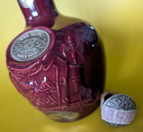 Chivas royal salute year - 21,