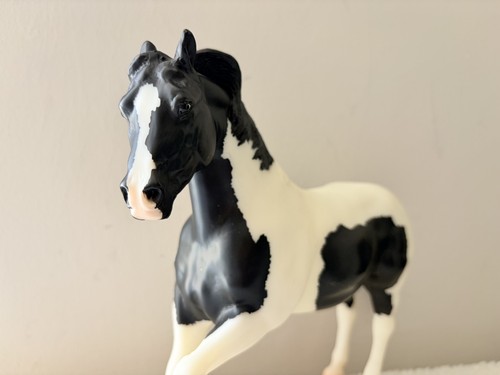 Breyer bonanza cochise black - cochise,