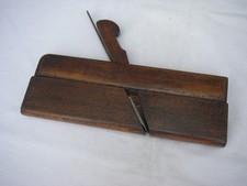 Round No10 Moulder not named.