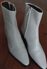 BNWOT M&S off-white/cream