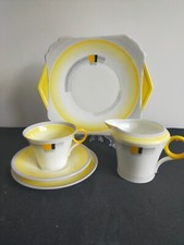 Shelley Teacup Trio set in
