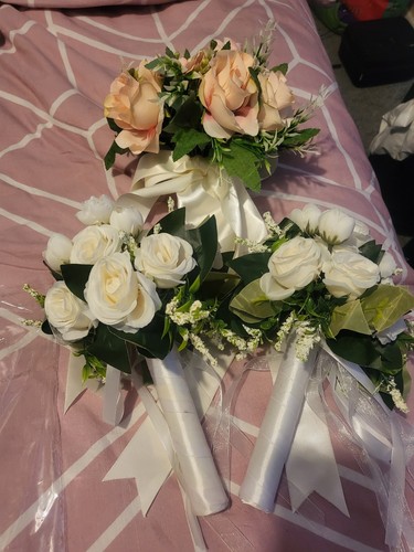 Ivory cream wedding - ✨,