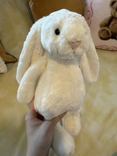 BNWT Jellycat Bashful Cream